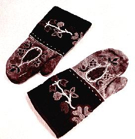 gauntlet gloves with fringed cuffs